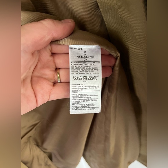 Banana Republic Khaki Trench Coat Small — classic / lightweight - Picture 8 of 16